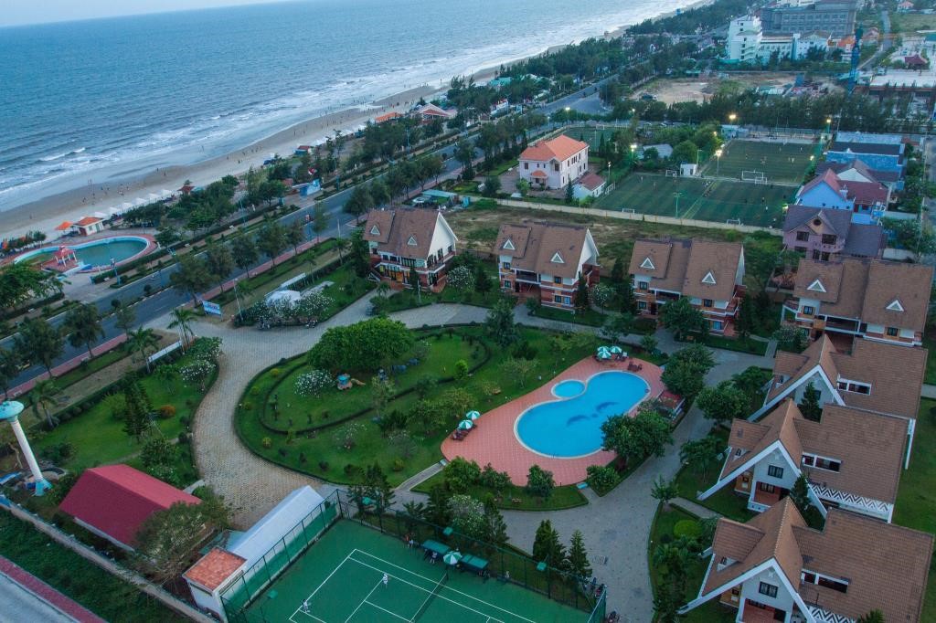 50 Resort Vũng Tàu giá rẻ gần biển đẹp, có bãi tắm riêng 2-3-4-5 sao