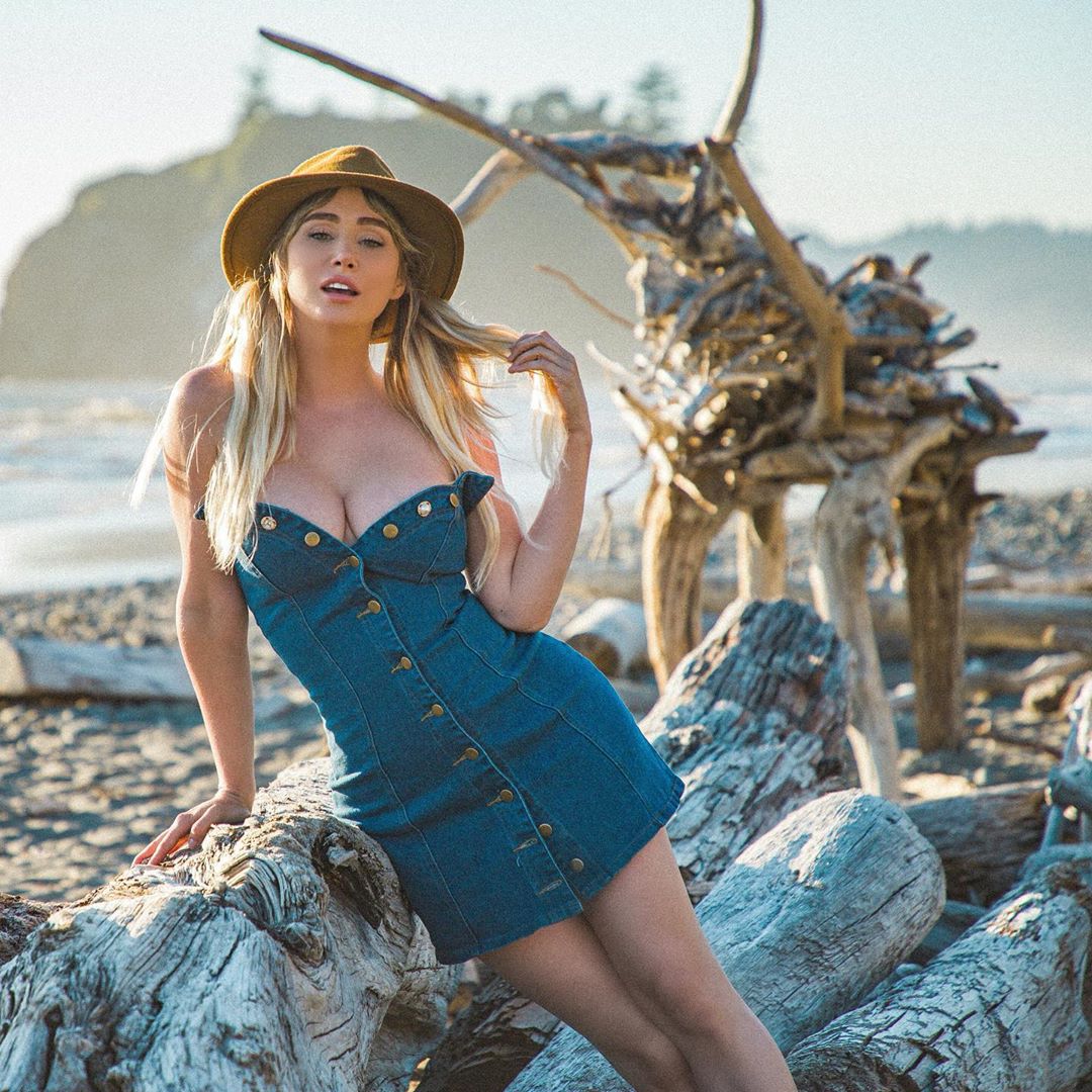 Instagram underwood pics jean sara