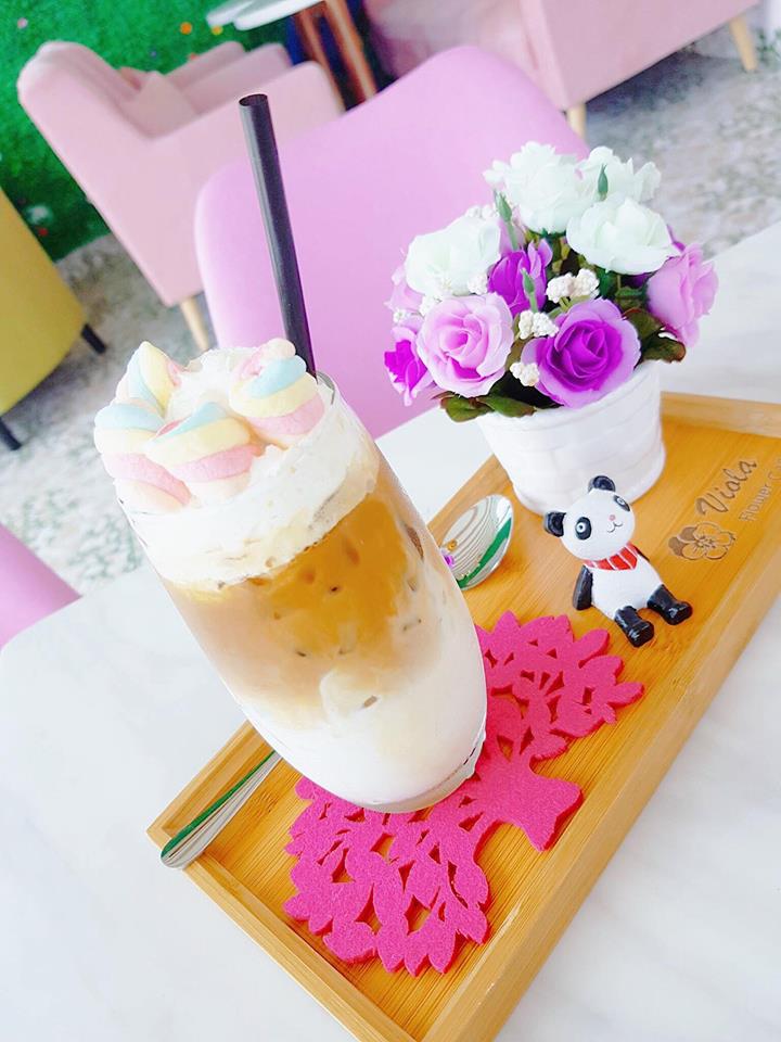 Viola Flower Cafe Bukit Jalil, Kuala Lumpur