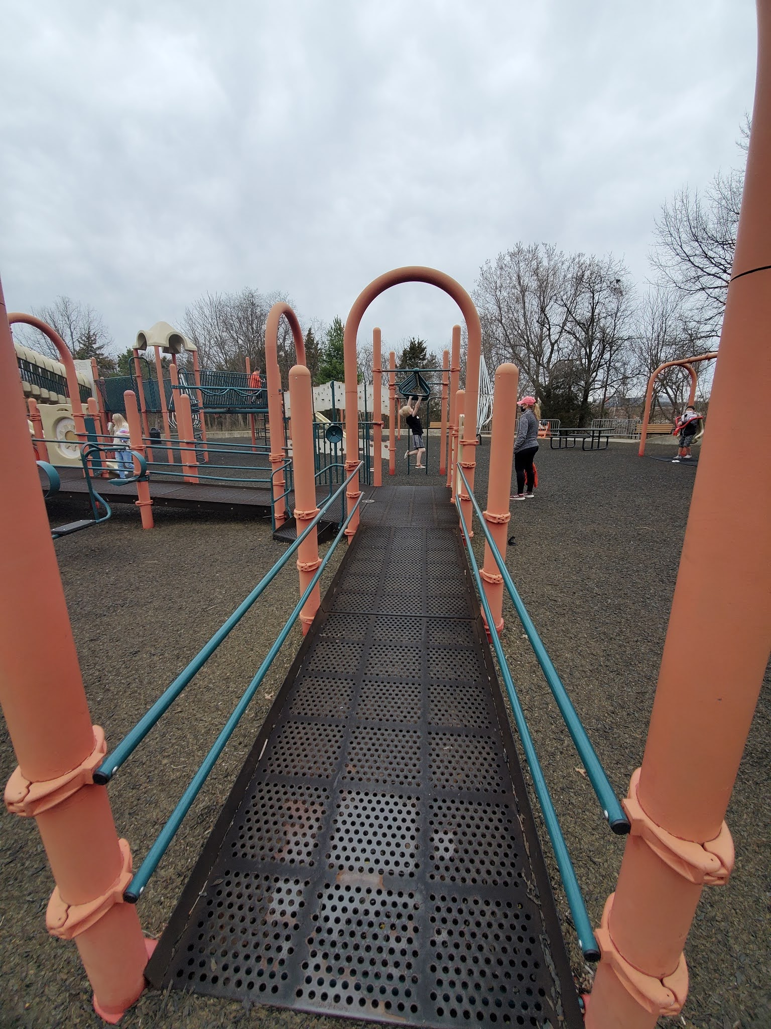 Play St. Louis Central Park, Chesterfield