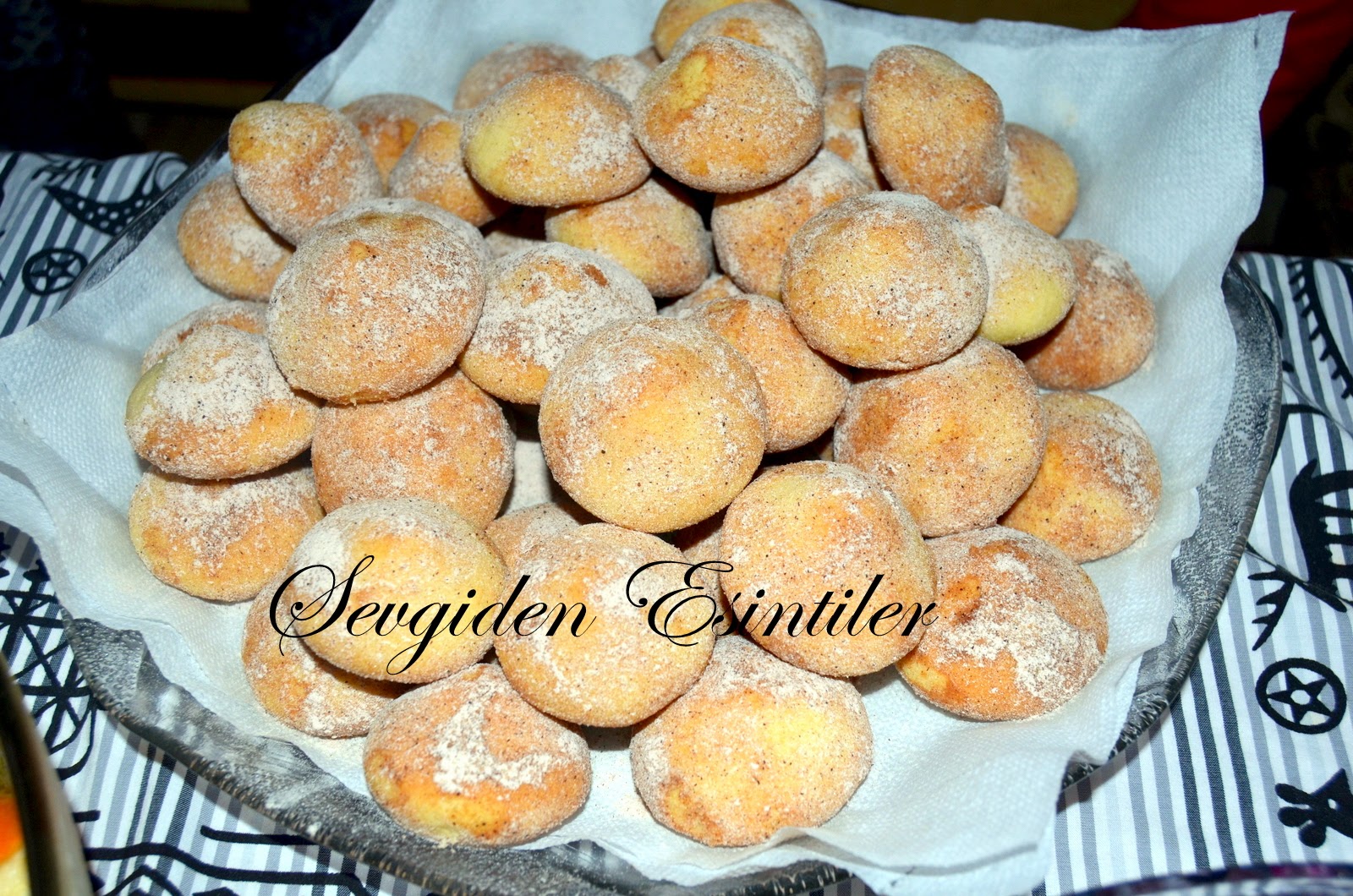 Sevgiden Esintiler Tarçınlı Fındık Dolgulu Kurabiye