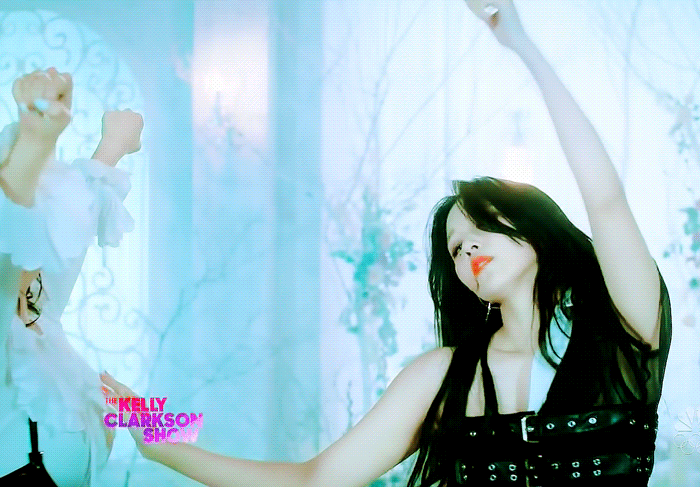 Kelly Clarkson Show 트와이스 미나
