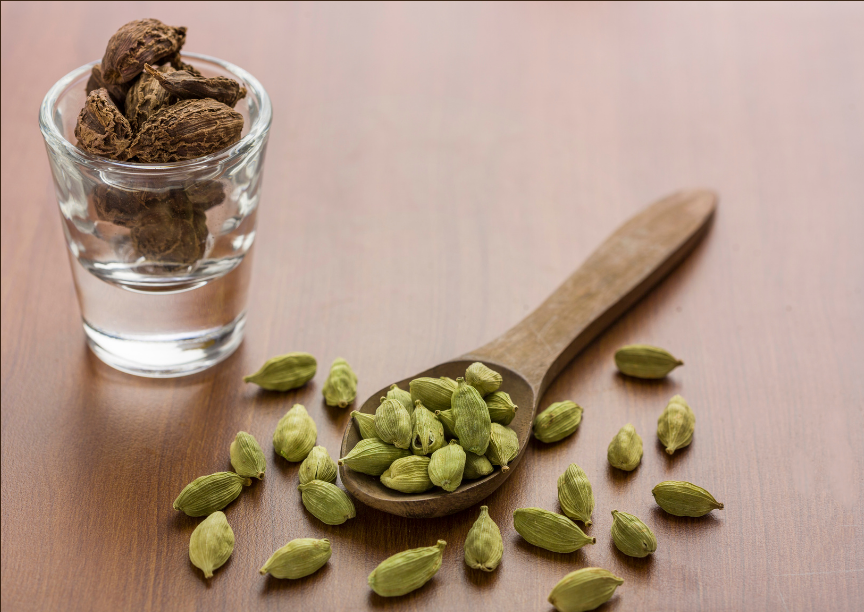 How to Make Cardamom Bitters to Spice Up Your Holiday Drinks