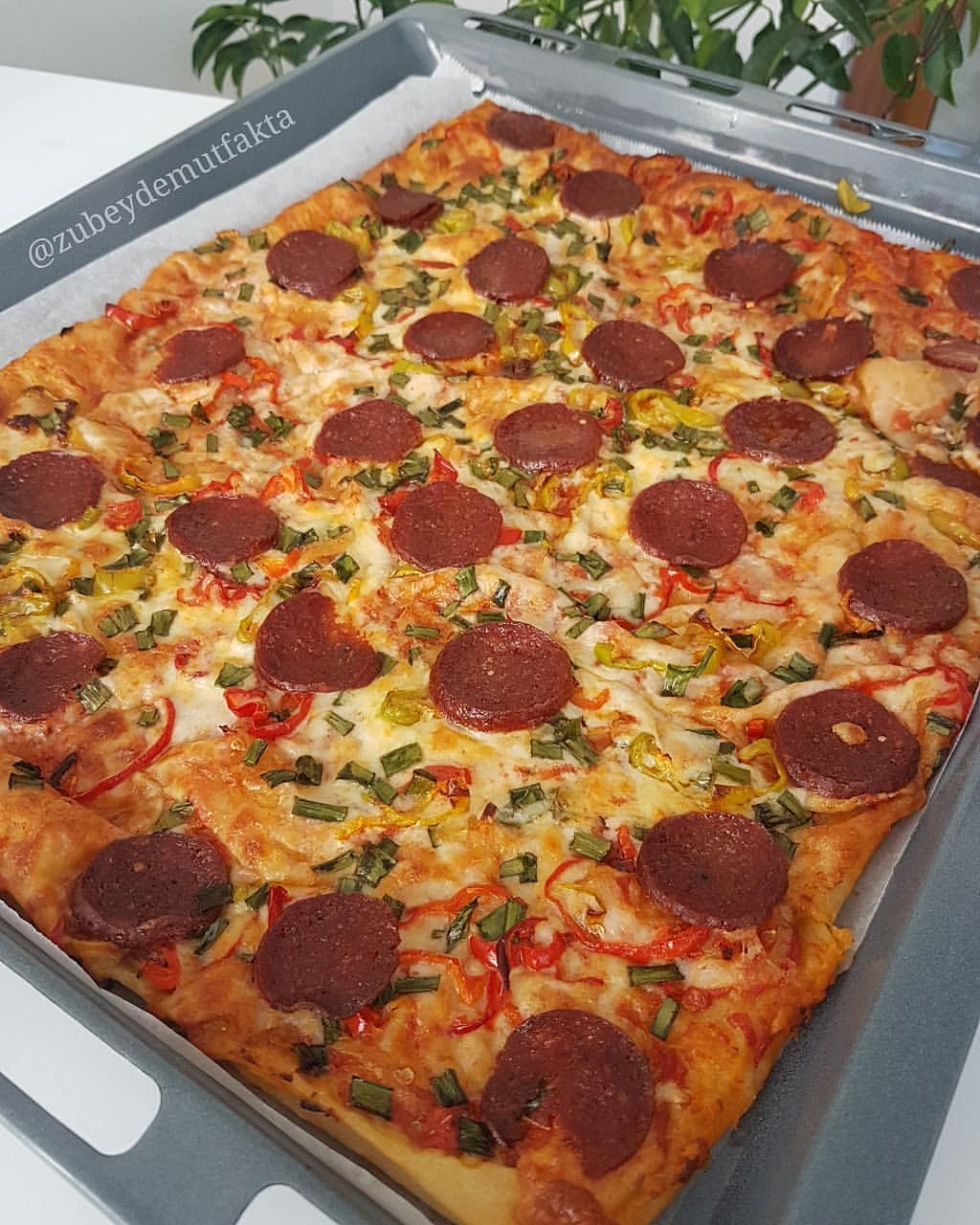 Hazır Yufkadan Pizza Pratik Tarifim