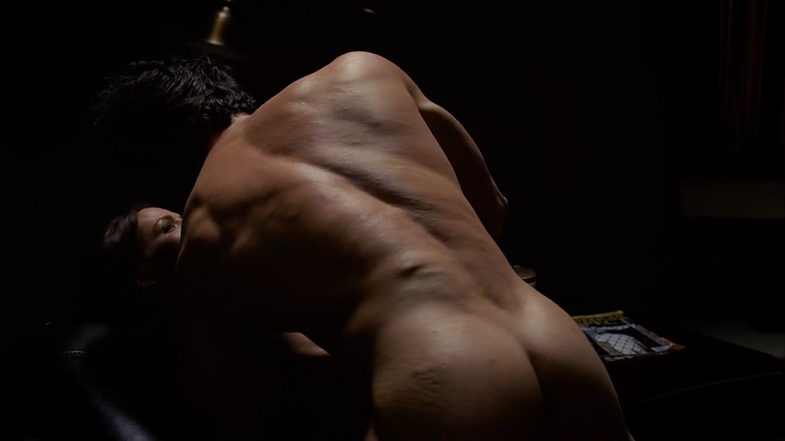 Kelly overton nude boobs and butt in true blood.