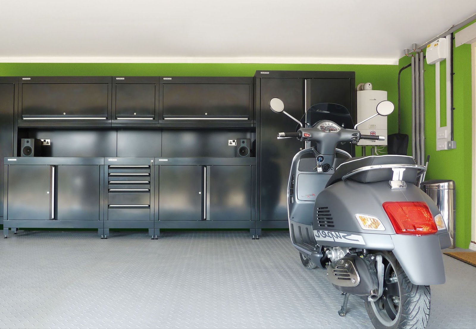 Uptown Real Estate Group: Make Your Garage Spectacular! Uptown Real Estate Group: Make Your Garage Spectacular! on Garage Colors Ideas
id=13993