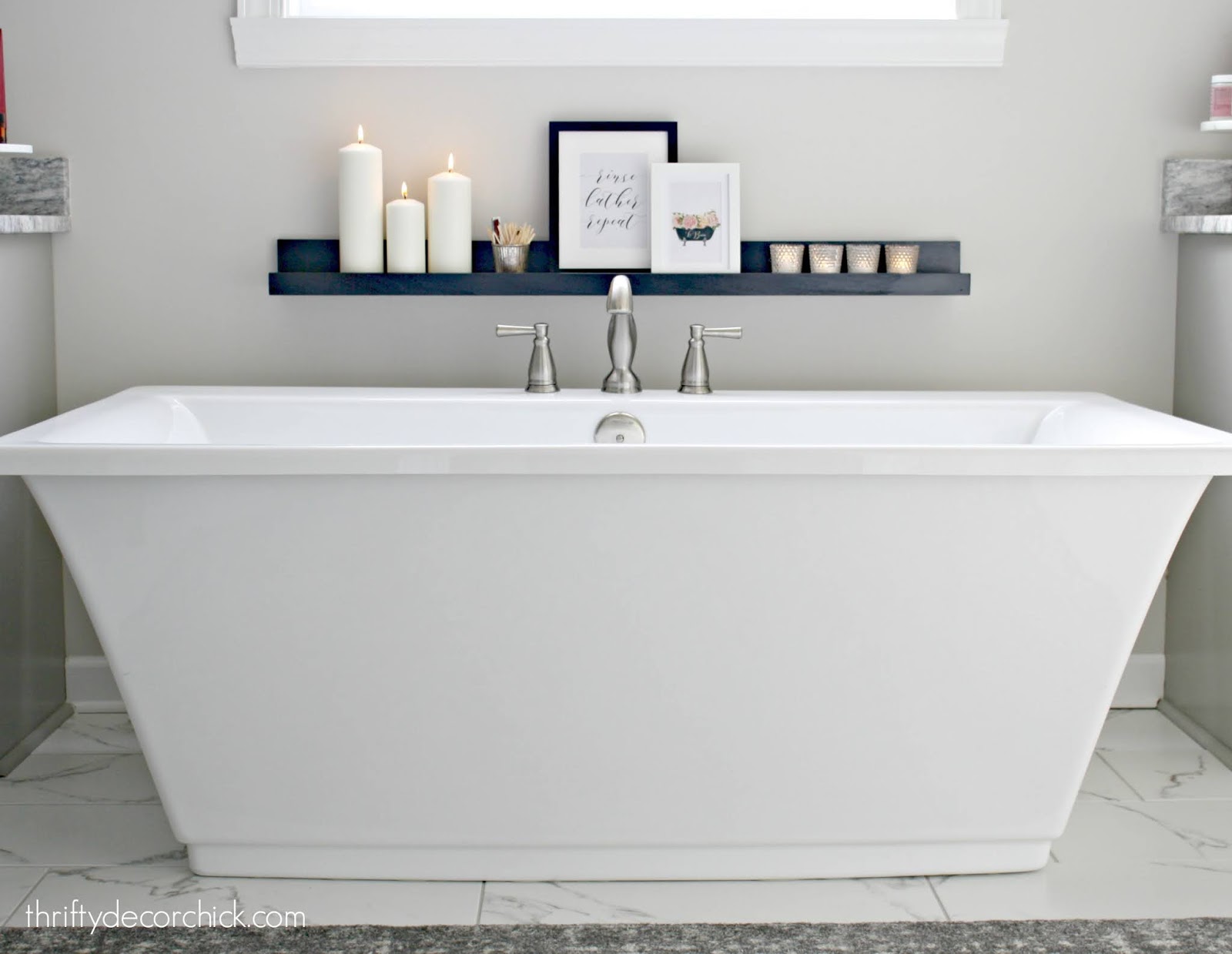 free standing soaking tub