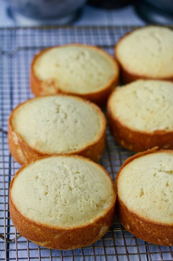 Hibiscus Buttermilk Cakes Karen's Kitchen Stories