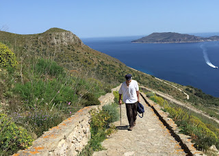 Augusto Cavadi Il Blog Alternative Al Capitalismo Una Questione Aperta