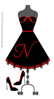 Abecedario Rojo sobre Vestido Negro. Red Alphabet in Black Dress.