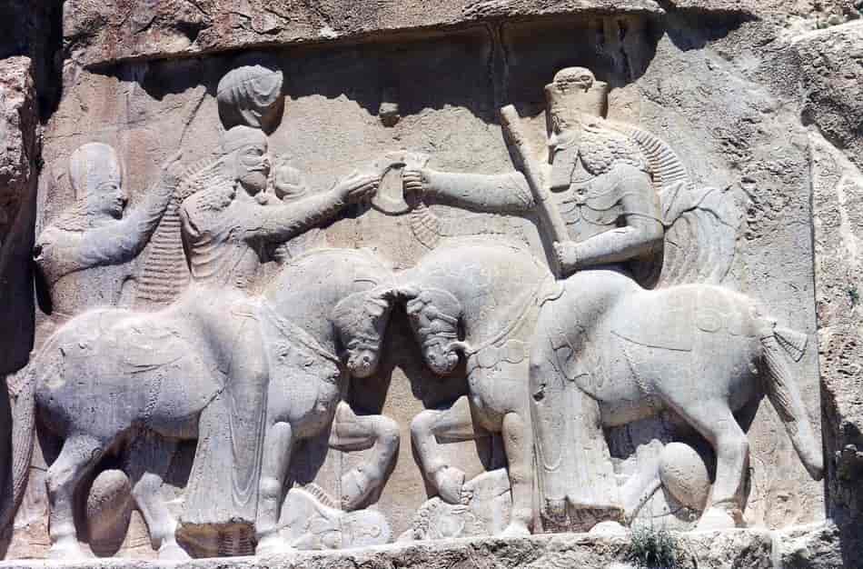 EHRİMEN VE AHURA MAZDA Din ve Mitoloji
