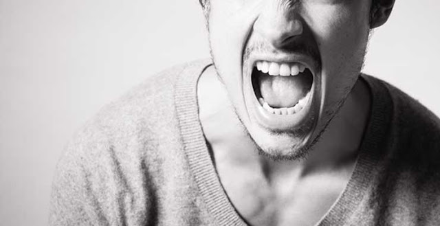 9 عادات مهمة للأشخاصِ الغاضبين
