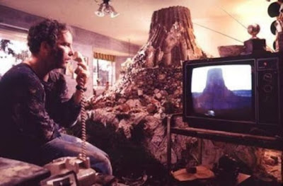 mashed 640x421 Lo que un abducido piensa acerca de las películas de abducciones extraterrestres de Hollywood