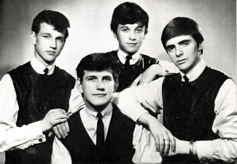 SIXTIES BEAT: Wayne Fontana & The Mindbenders