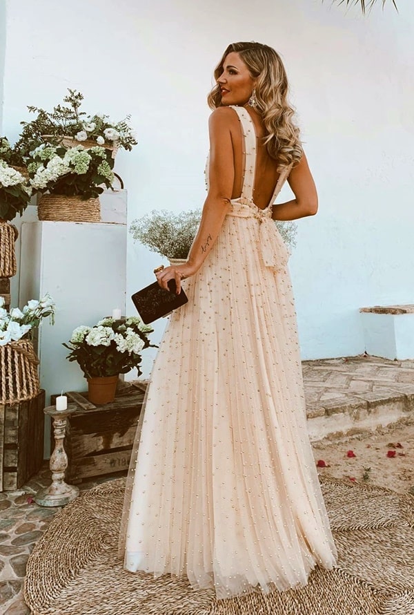 vestido de festa longo com pérolas bordadas vestido de festa longo com pérolas bordadas