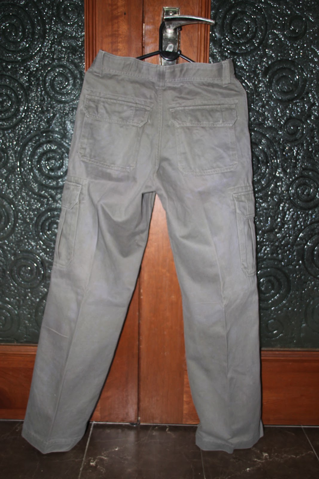 Hipster Closet: Green Gap Cargo Pants - RM75