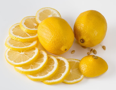 Limone per la pulizia