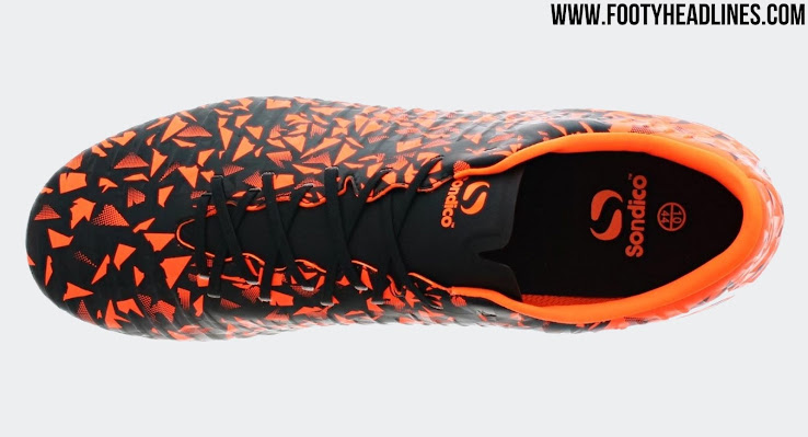 Football boots Nike Hypervenom Phantom III Pro DF FG Fast