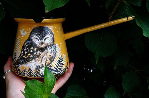 My Owl Barn: Artist Uses Enamel Cups and Ceramic Mugs to Paint Animal  Portraits and Beautiful Scenes
