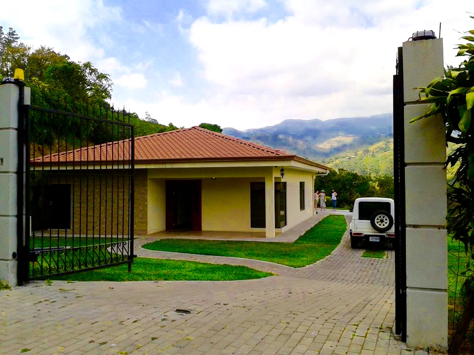 The Aspiring Expats Our New House in Grecia Costa Rica!
