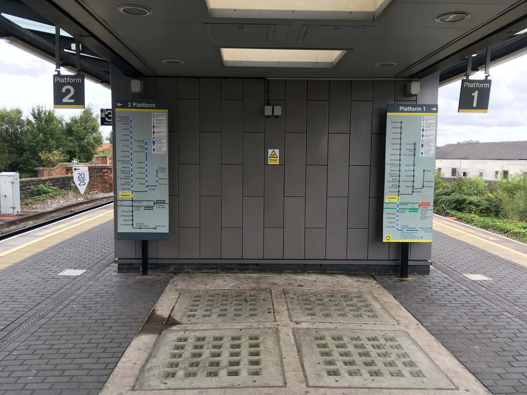 Calling at... British railway stations Sandhills (SDL)