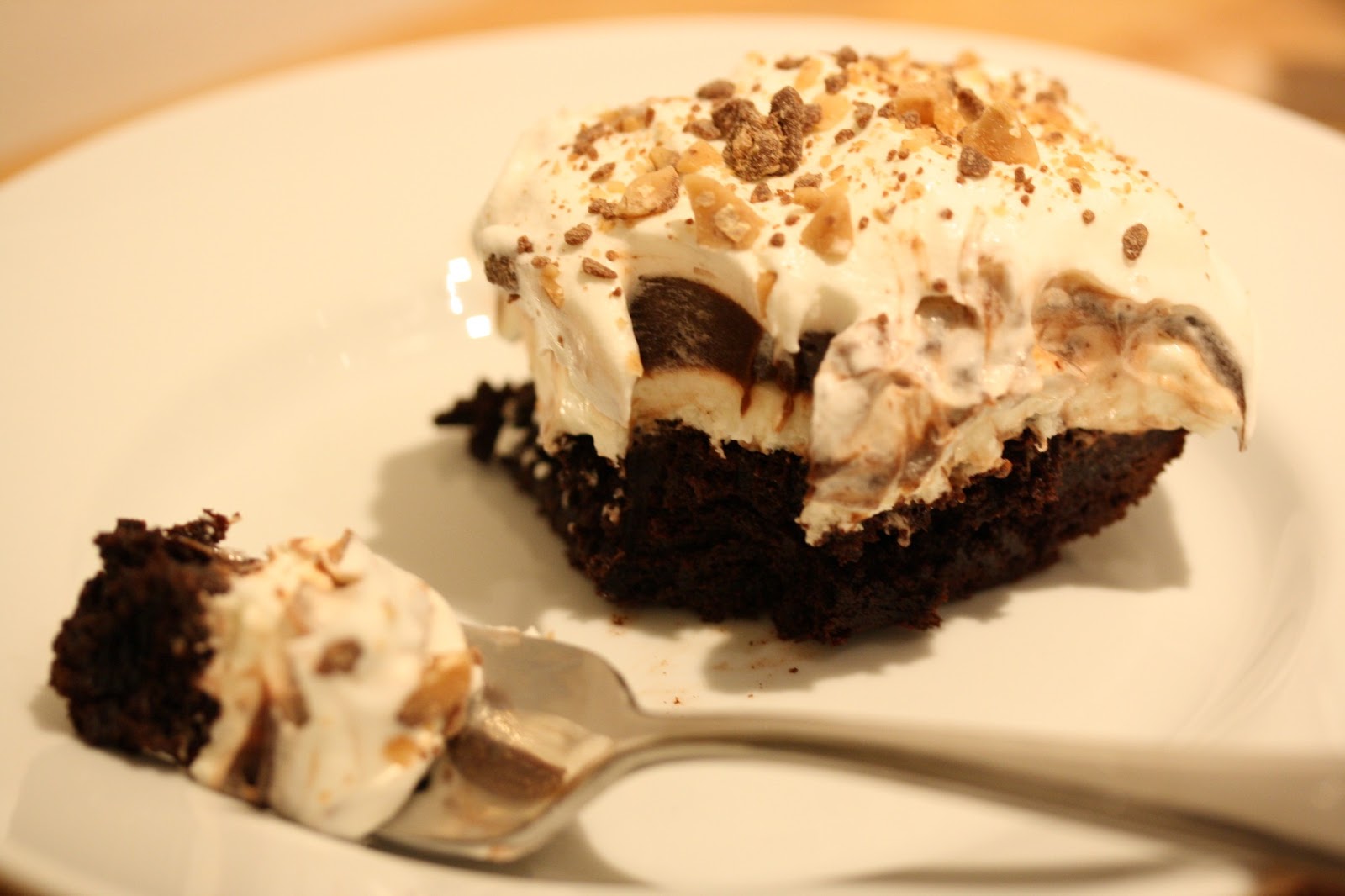 Hot Dinner Happy Home Brownie Pudding Cake