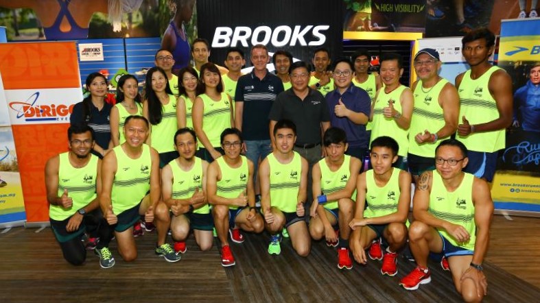 brooks vest 2017