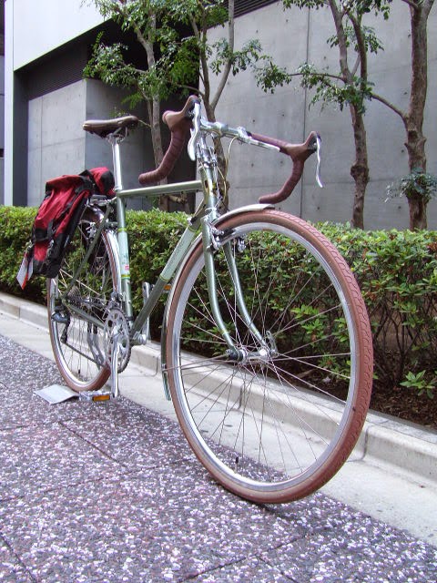 直接引渡限定 ロードバイクBRUNO 700c tour 近隣へは無料お届け可能