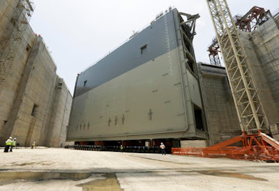 Panama Canal hits milestone - Final set of lock gates installed in April, 2015