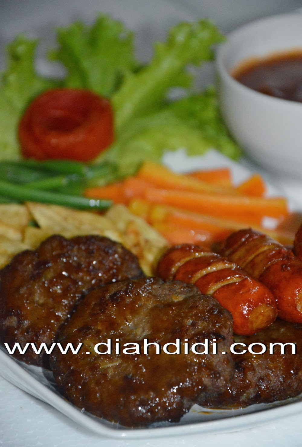 Diah Didis Kitchen Steak Daging Cincang Sosis