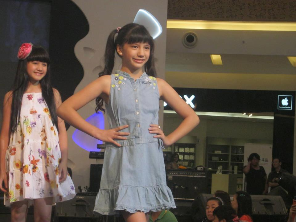 Nada Nur Ilmiah: *Share Foto BeSSaRa & Sharon Sahertian*