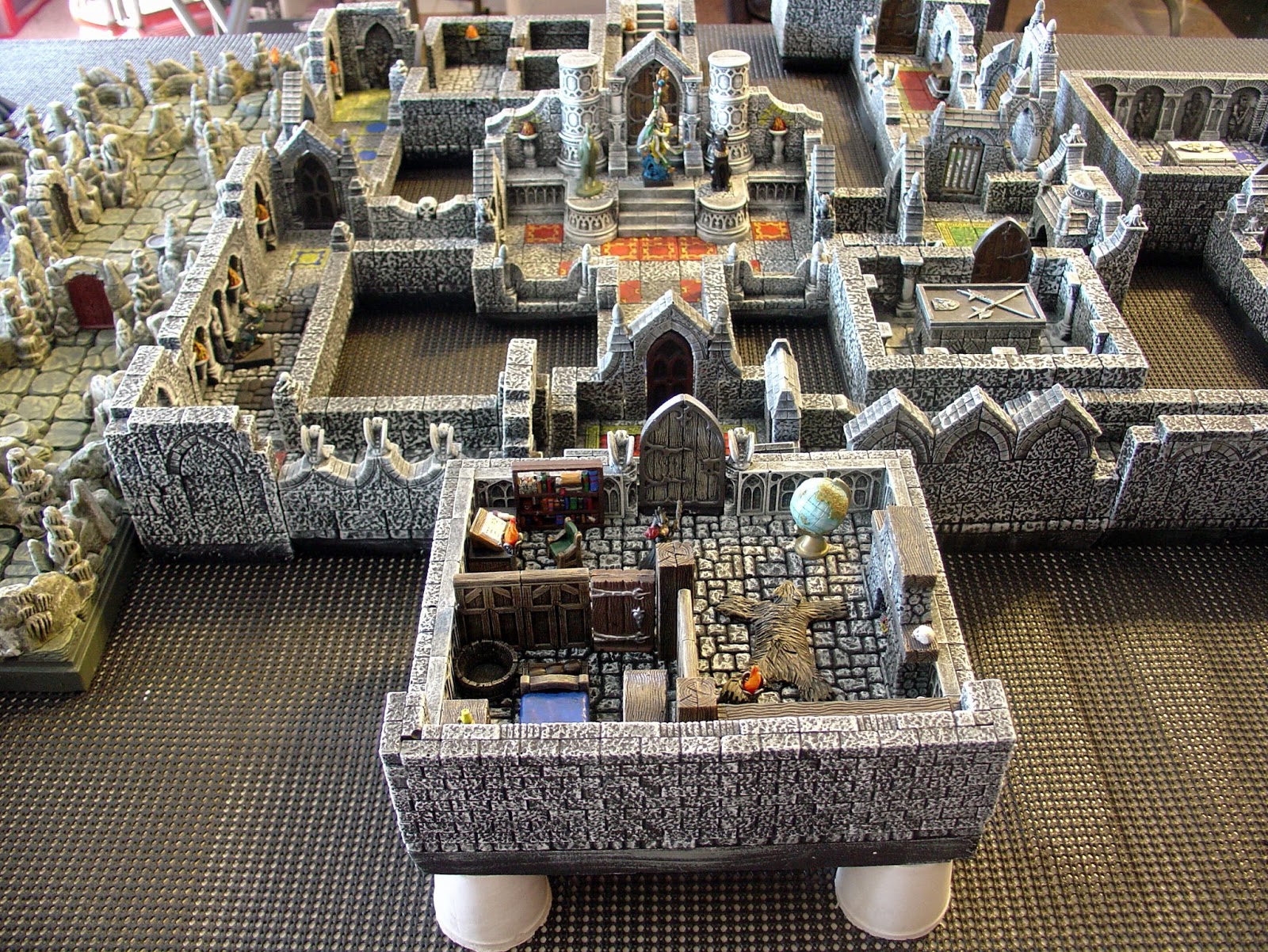 LuckyJoe #39 s Place: Some Dungeon Pics LuckyJoe #39 s Place: Some Dungeon Pics