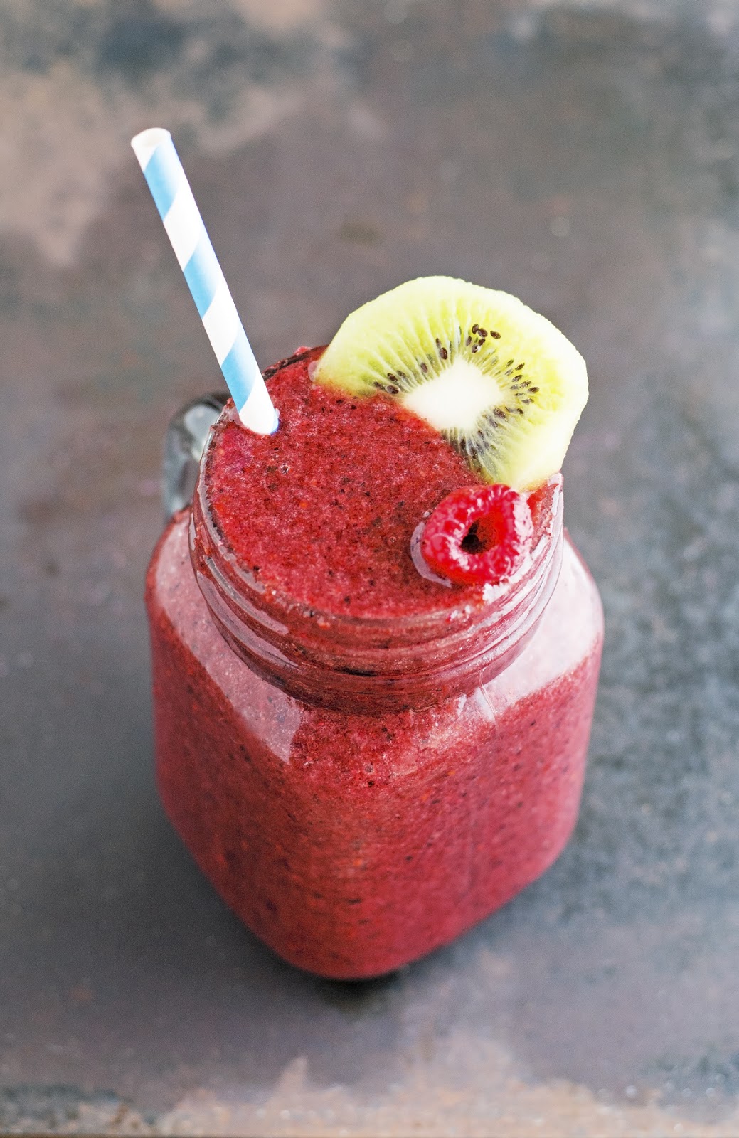 The Iron You: Vitamin C Bomb Smoothie