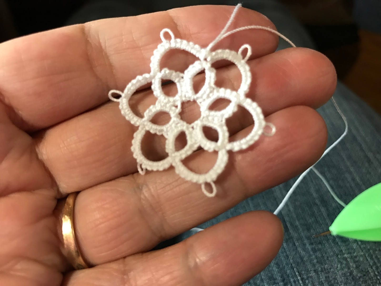 How to Use a Tatting Shuttle to Create Lovely Lacy Designs - HubPages