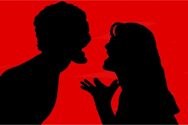 10 λόγοι να μην μπεις στη μέση όταν τσακώνεται φιλικό ζευγάρι