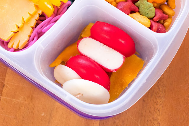 How to Make Dr. Seuss Day School Lunches!
