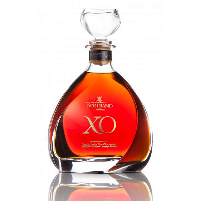 Pleb Yak Bertrand XO, Heritage, and Ye Olde Schoole