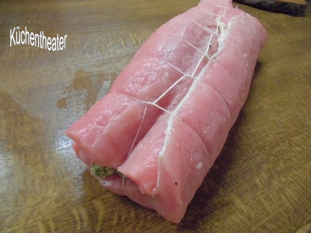 Küchentheater: Schweinerollbraten mit Bärlauch-Senf-Füllung