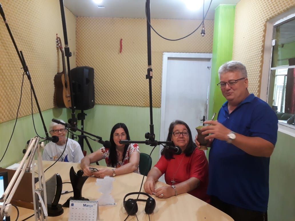 RÁDIO COMUNITÁRIA LIBERDADE FM Equipe Vocacional