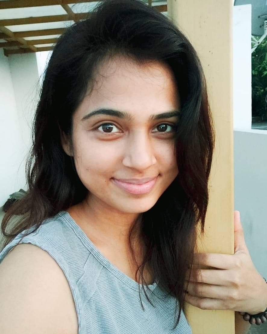 Ramya pandian latest pictures 2020