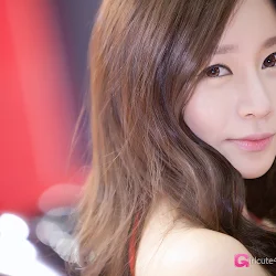 Han Ji Eun &ndash; Automotive Week 2012 Foto 1