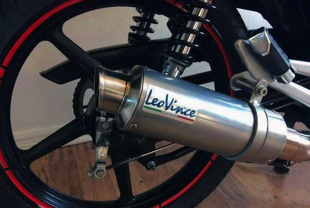 Leo Vince Custom Exhaust  for Yamaha YBR