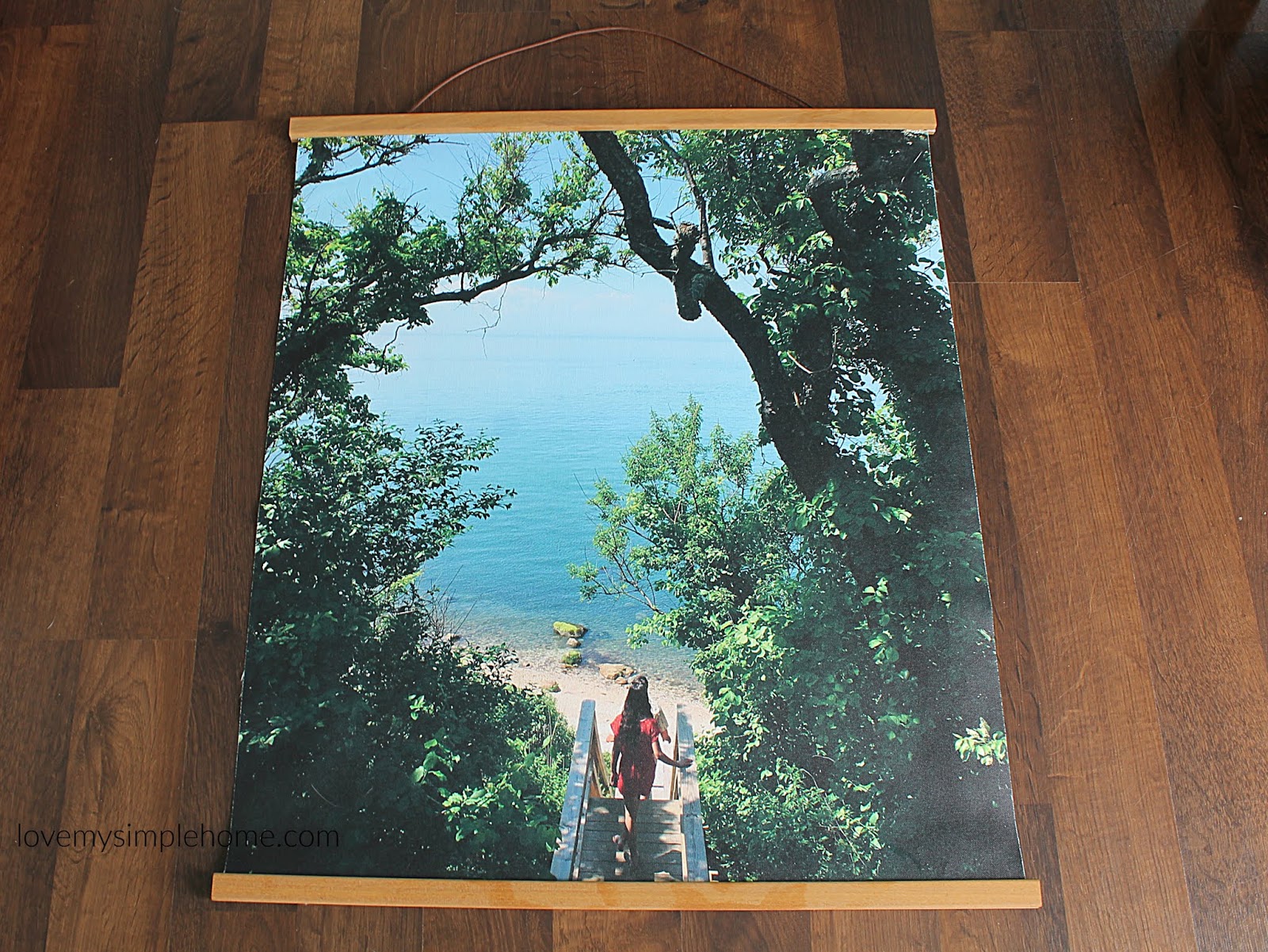 the easiest way to hang an awkward sized print-lovemysimplehome.com the-easiest-way-to-hang-an-awkward-sized-print-lovemysimplehome.com