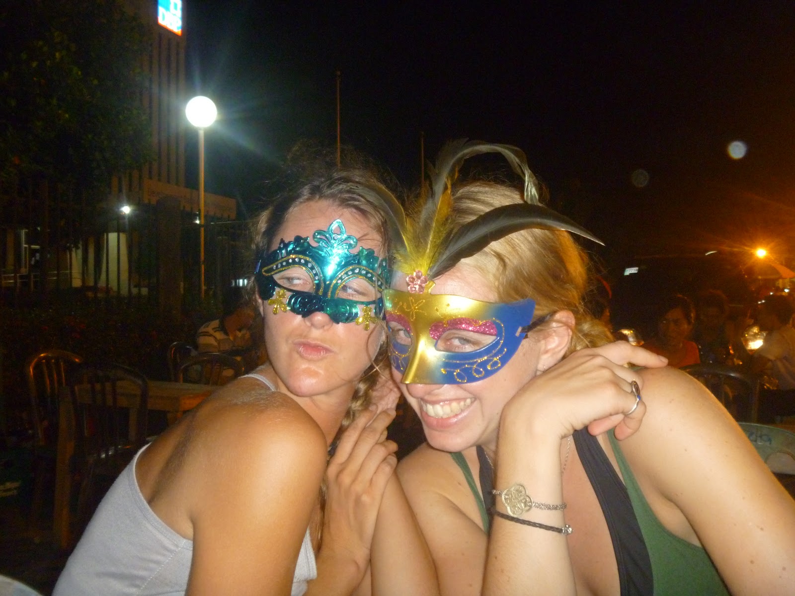 Masskara Festival: the Experience - The Open Road Before Me, image size:1600x1200