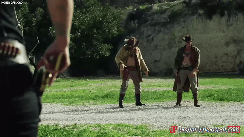 서부의 무법자... 현상금 사냥녀 - 디쁠