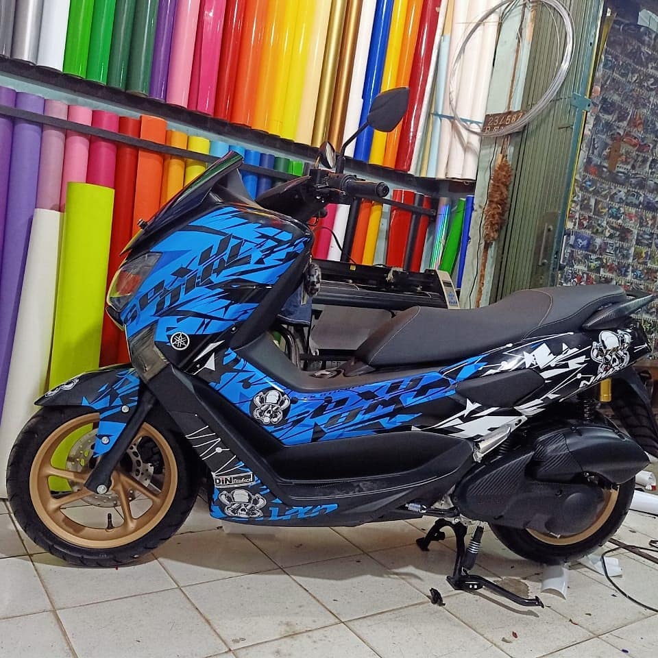 Modifikasi Nmax Hitam Biru