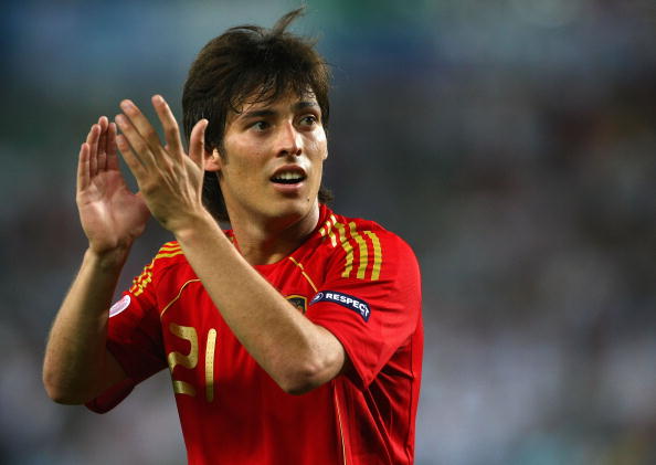 David Silva Profile and Images | FOOTBALL STARS WALLPAPERS