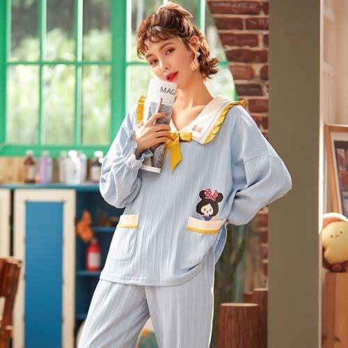 Bộ Pijama Nữ Dài In Hình Chất Tăm 2 Màu Phối Màu