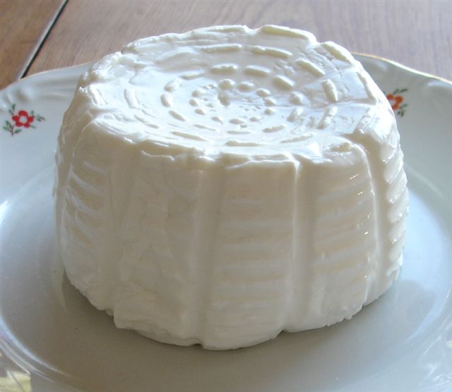 Kochbuch für Max und Moritz: Tapa Nr. 21: Frischkäse mit gekochtem ... Kochbuch für Max und Moritz: Tapa Nr. 21: Frischkäse mit gekochtem ...