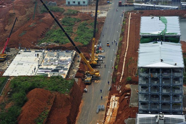 World at a Glance: Instant Buildings in China